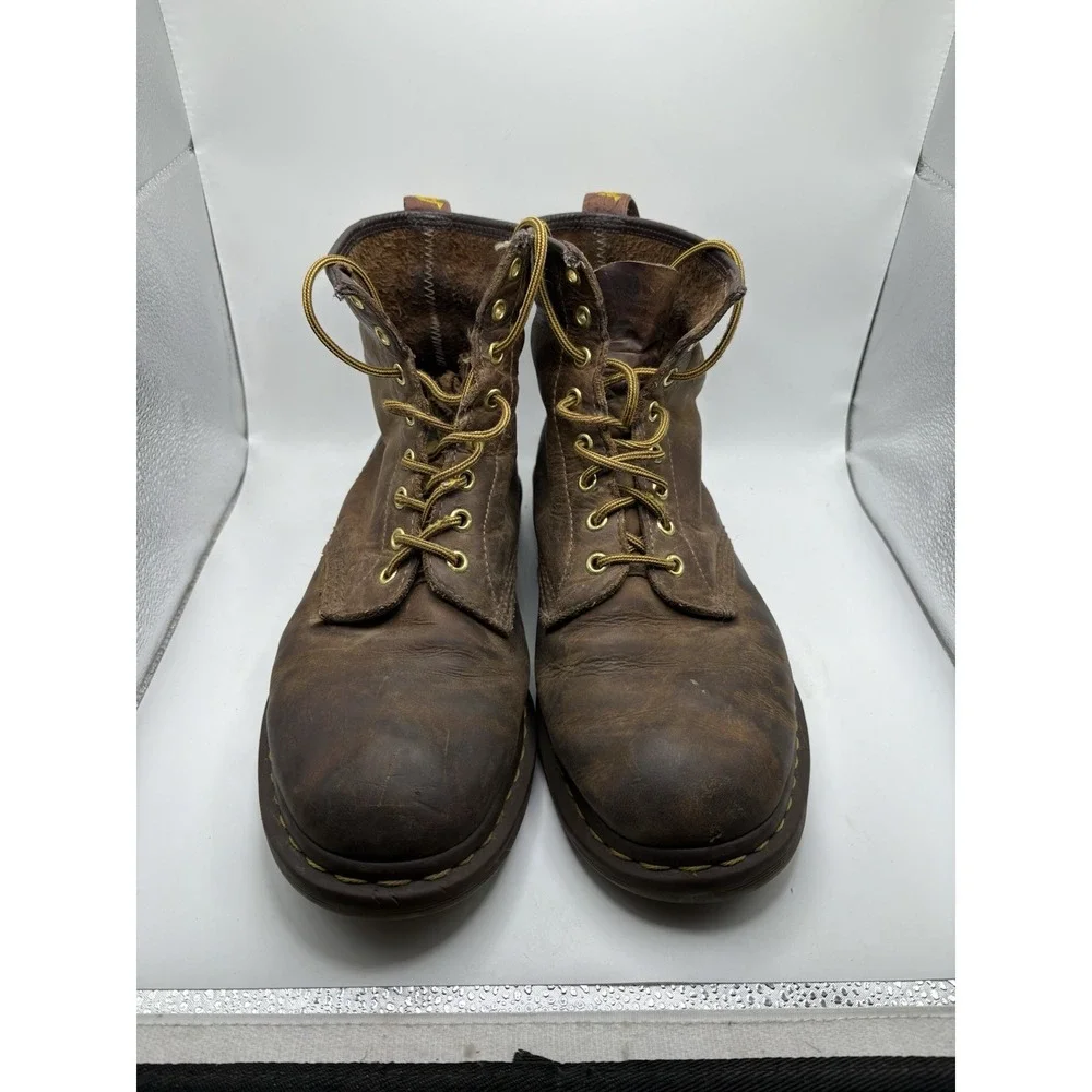 Dr. Martens used look